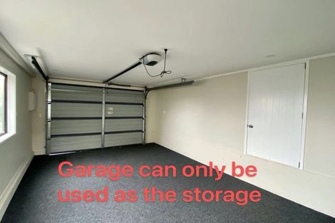 Photo of property in 11 Sumich Place, West Harbour, Auckland, 0618