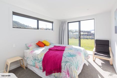 Photo of property in 22 Wabler Lane, Albert Town, Wanaka, 9305