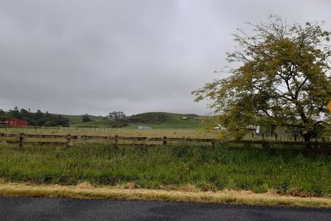 Photo of property in 8 Tikorangi Road East, Tikorangi, 4383