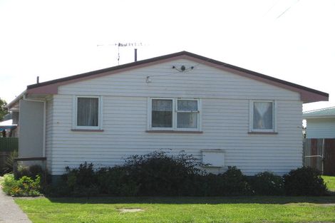 Photo of property in 172 Puriri Street, Castlecliff, Whanganui, 4501