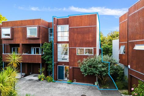 Photo of property in 76g Edmonton Road, Henderson, Auckland, 0612