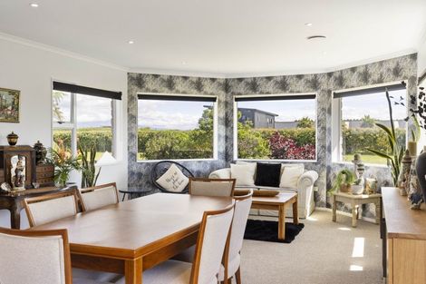 Photo of property in 281 Waihi Road, Hawera, 4673