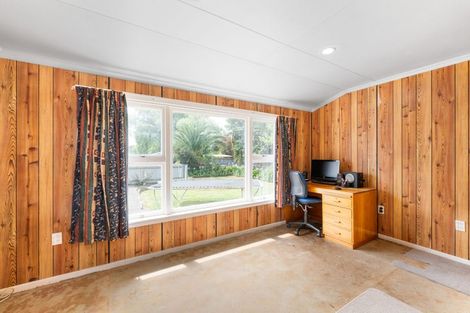 Photo of property in 2 Redwood Street, Seddon, 7210