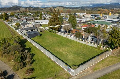 Photo of property in 15 Moewai Park Road, Whitianga, 3510
