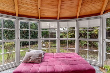 Photo of property in 60 Parkstone Avenue, Ilam, Christchurch, 8041