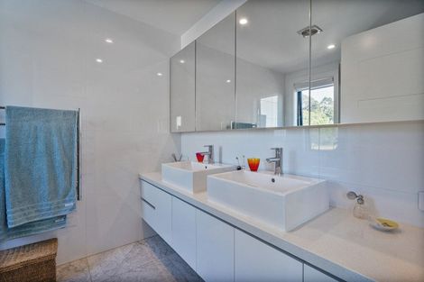 Photo of property in 12/6 The Marina, Tairua, 3508