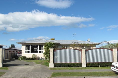 Photo of property in 79 Clarence Cox Crescent, Pirimai, Napier, 4112