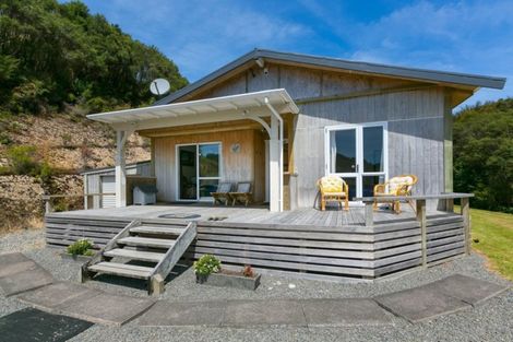 Photo of property in 97 Piko Road, Okoki, Urenui, 4375