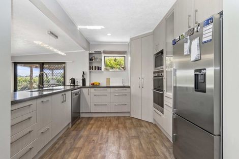 Photo of property in 16 Grace Avenue, Te Aroha, 3320