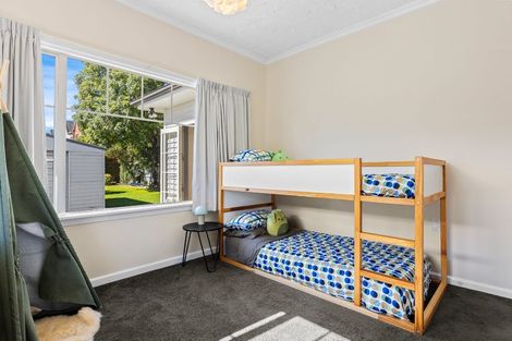 Photo of property in 136 Neville Street, Spreydon, Christchurch, 8024