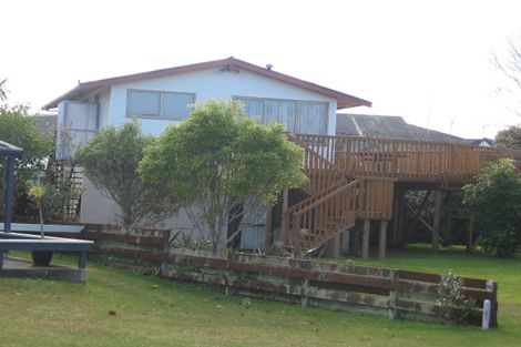 Photo of property in 21 Lowe Park Lane, Pauanui, Hikuai, 3579