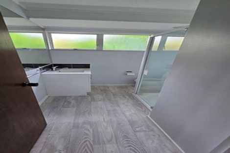 Photo of property in 430a Kahikatea Drive, Dinsdale, Hamilton, 3204