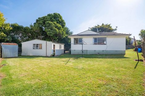 Photo of property in 20 Becker Drive, Weymouth, Auckland, 2103
