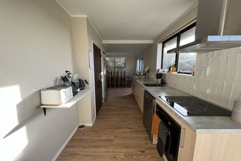 Photo of property in 137 Tuhikaramea Road, Dinsdale, Hamilton, 3204