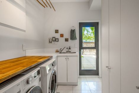 Photo of property in 39 Hinau Street, Fendalton, Christchurch, 8041