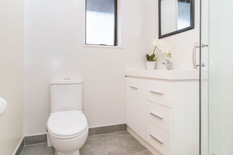 Photo of property in 60b Cutten Street, South Dunedin, Dunedin, 9012