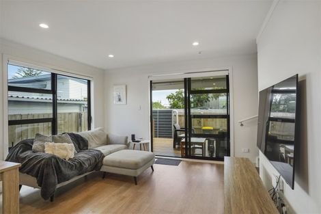 Photo of property in 1/31b Garelja Road, Henderson, Auckland, 0612