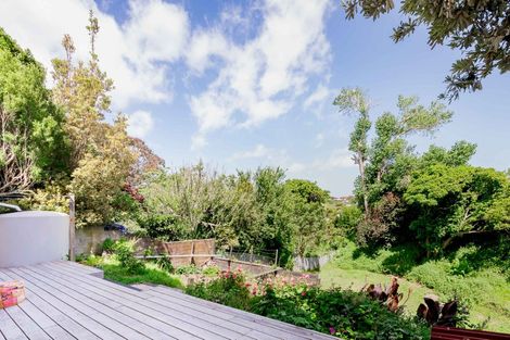 Photo of property in 50 Dale Road, Raumati South, Paraparaumu, 5032