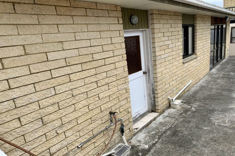 Photo of property in 120a Mount Smart Road, Onehunga, Auckland, 1061