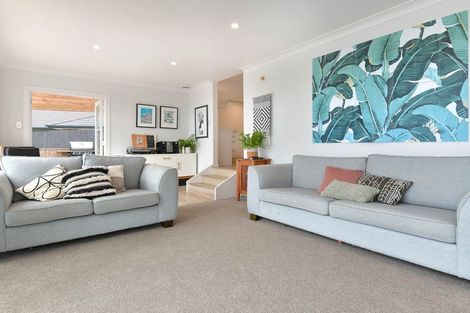 Photo of property in 462 Whangaparaoa Road, Stanmore Bay, Whangaparaoa, 0932
