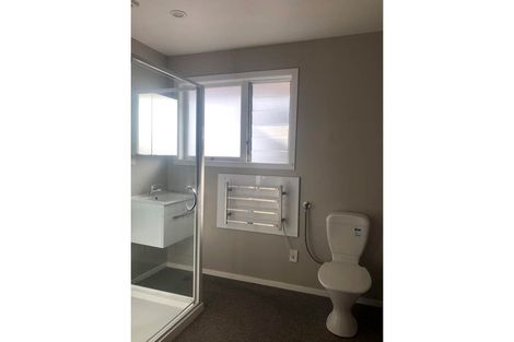 Photo of property in 3/3 Felton Mathew Avenue, St Johns, Auckland, 1072