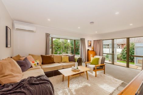 Photo of property in 7b Awanui Drive, Waikanae, 5036