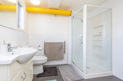 Photo of property in 15 Luke Street, Otahuhu, Auckland, 1062