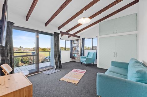 Photo of property in 11a Pinaster Place, Parklands, Christchurch, 8083