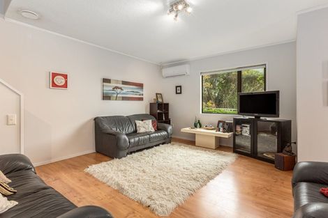 Photo of property in 7b Coventry Close, Ascot Park, Porirua, 5024
