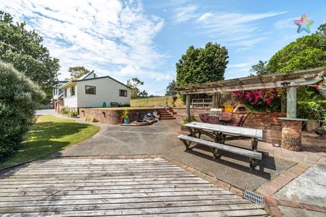 Photo of property in 21 Whitechapel Grove, Stokes Valley, Lower Hutt, 5019