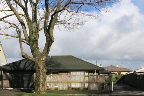 Photo of property in 96 Victoria Avenue, Palmerston North, 4410