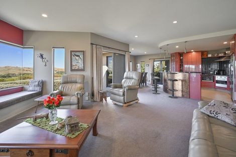 Photo of property in 208 Breckenridge Road, Puketapu, Napier, 4183