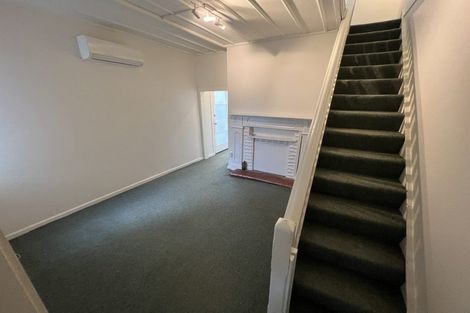 Photo of property in 100 Elizabeth Street, Mount Victoria, Wellington, 6011