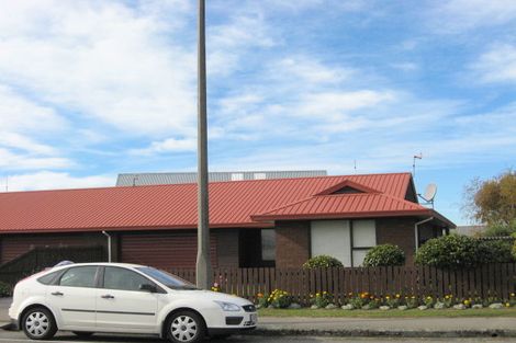 Photo of property in 1/146 Racecourse Road, Sockburn, Christchurch, 8042