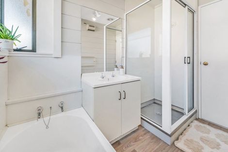 Photo of property in 69 Station Street, Leeston, 7632