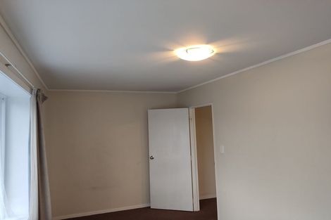 Photo of property in 31 Hobart Crescent, Wattle Downs, Auckland, 2103