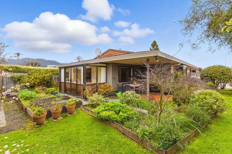 Photo of property in 48 Kapiti Road, Paraparaumu, 5032