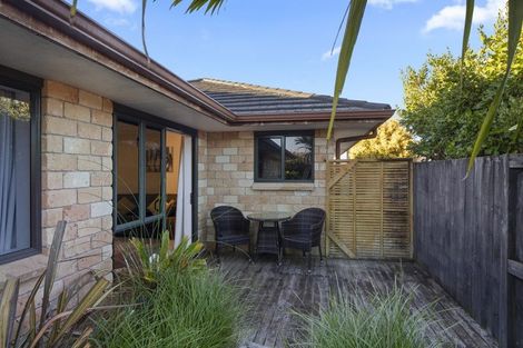 Photo of property in 13 Avonbrook Lane, Pukekohe, 2120