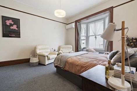 Photo of property in 1 Mckenzie Terrace, Te Aro, Wellington, 6011