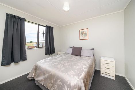 Photo of property in 2 Walton Street, Bulls, 4818