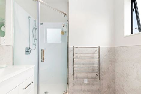 Photo of property in 24 Jutland Road, Pukekohe, 2120