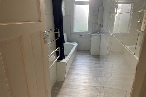 Photo of property in 40 Moana Crescent, Musselburgh, Dunedin, 9013