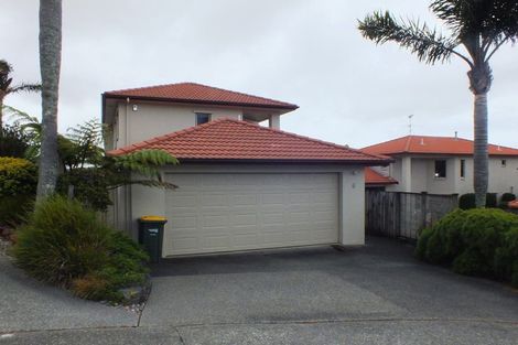 Photo of property in 6/126 Whangaparaoa Road, Red Beach, 0932