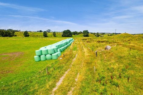 Photo of property in 955 Opua Road, Opunake, 4681