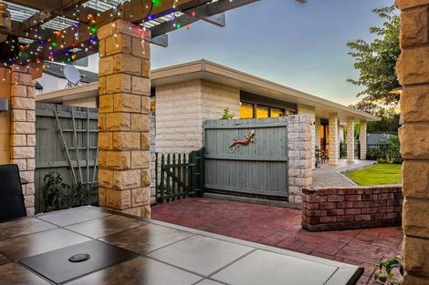 Photo of property in 5 Luxton Place, Rangiora, 7400