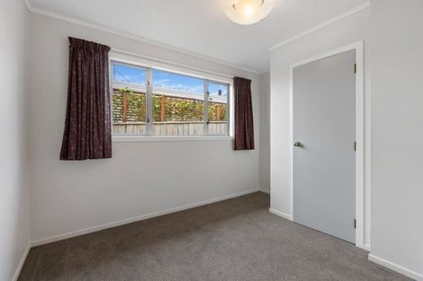 Photo of property in 18a Raniera Street, Glen Avon, New Plymouth, 4312