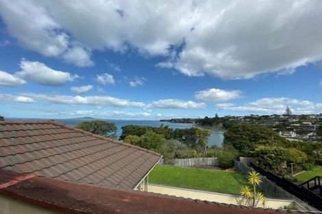 Photo of property in 3 Churchill Road, Murrays Bay, Auckland, 0630