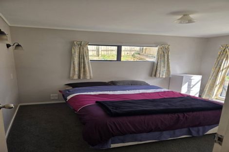 Photo of property in 64 Lavery Place, Sunnynook, Auckland, 0632