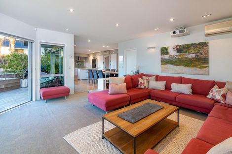 Photo of property in 12 Whitby Crescent, Mairangi Bay, Auckland, 0630