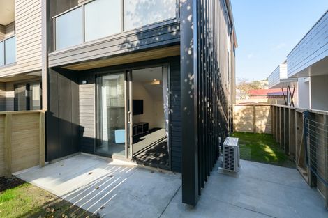 Photo of property in 6/74 Derwent Street, Island Bay, Wellington, 6023